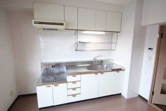 グリーンドエル鶴江