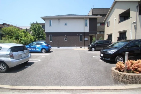 フラットスクエア庚午北