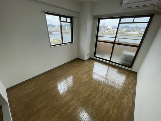 リバーサイドSOGA 2