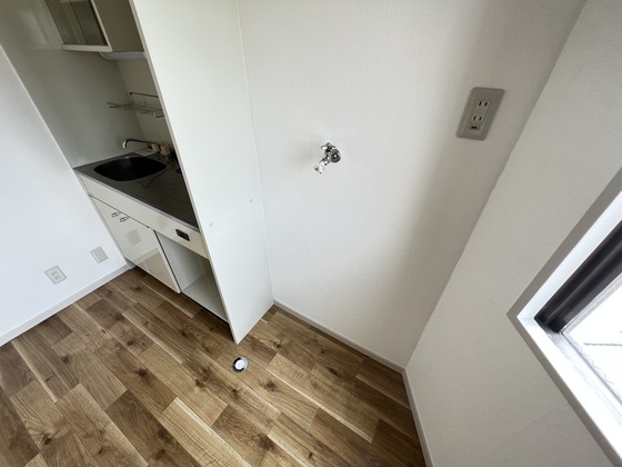 エスコート西原