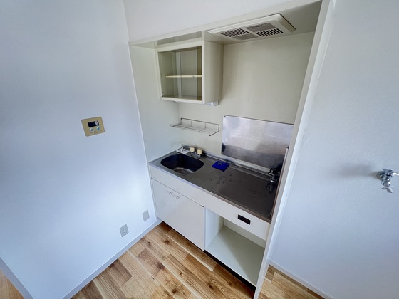 エスコート西原