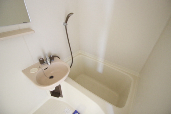 エスコート西原