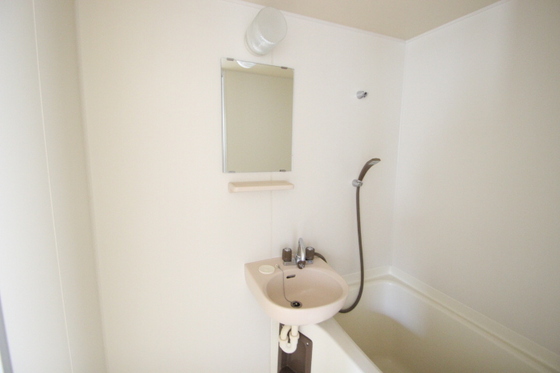 エスコート西原