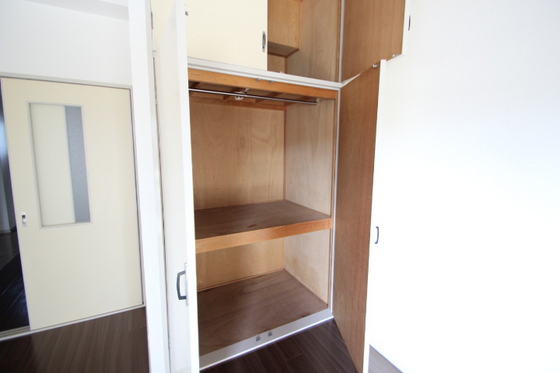 エスコート西原