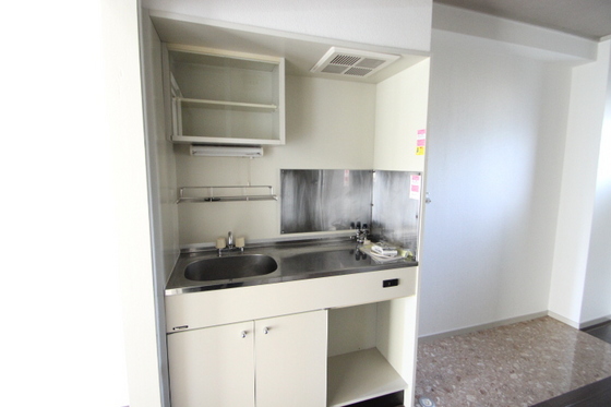 エスコート西原