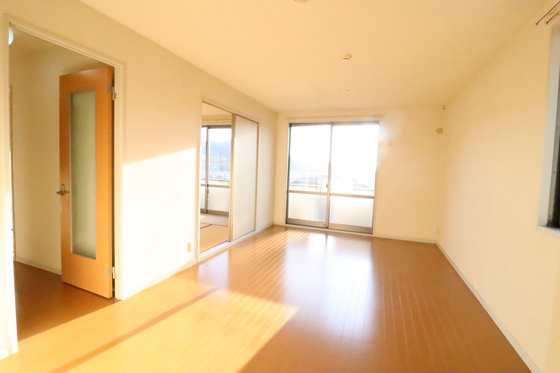 ビューヒルズ若野 A棟