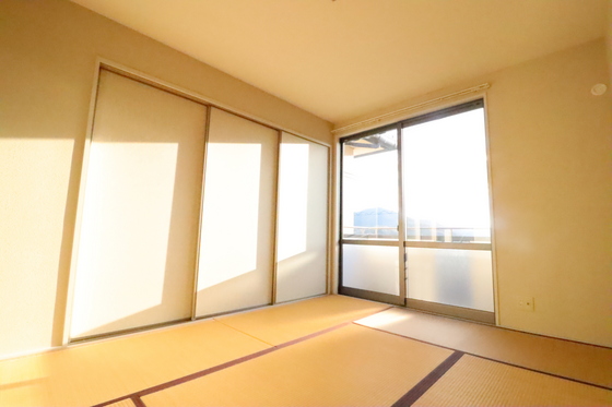 ビューヒルズ若野 A棟