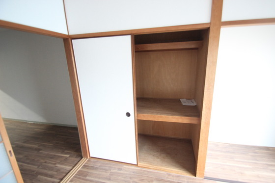 清水フォワードビル