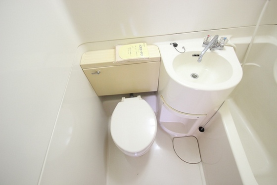 清水フォワードビル