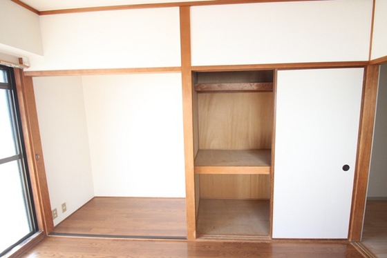 清水フォワードビル