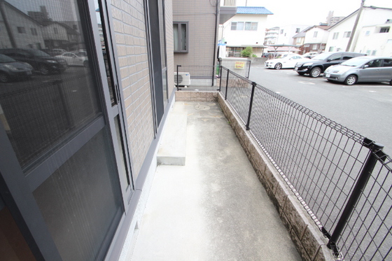 グリーンビュー中須 B