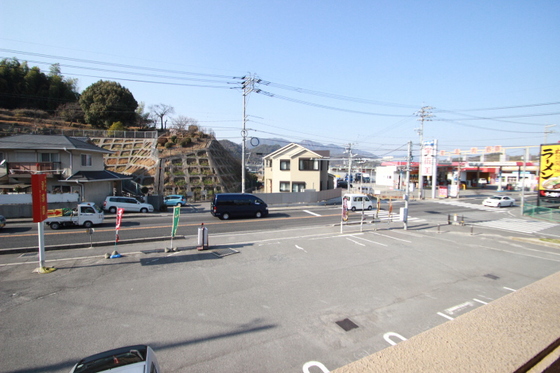 プラティーク川島