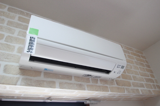 プラティーク川島