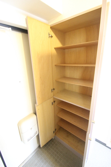 新庄リバービル