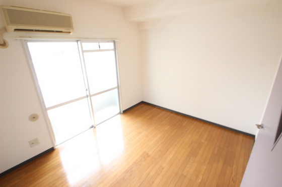 新庄リバービル