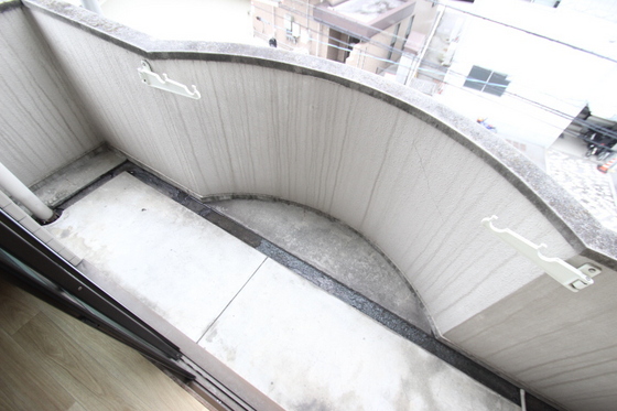 ロイヤルハウスみつみ