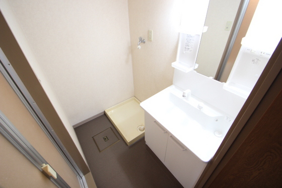 フローレンス尾前