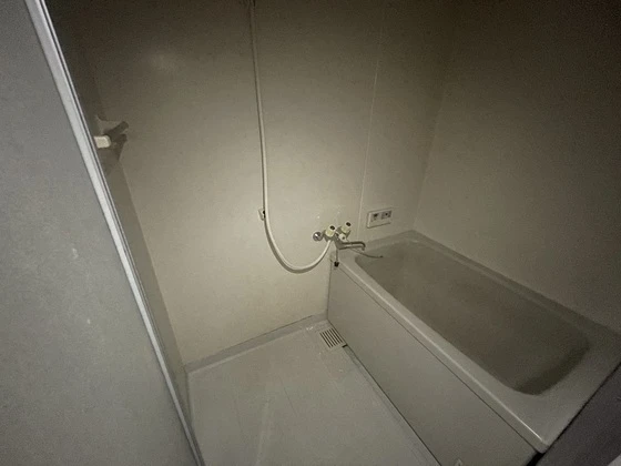 フローレンス尾前