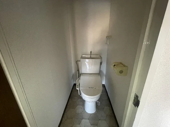 フローレンス尾前