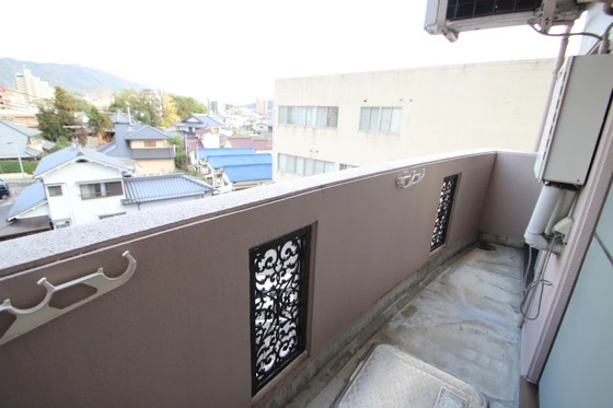 フローレンス尾前