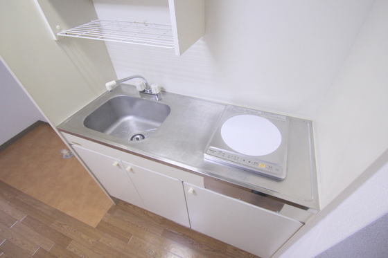 フローレンス尾前