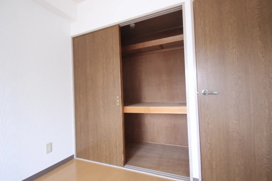 フローレンス尾前