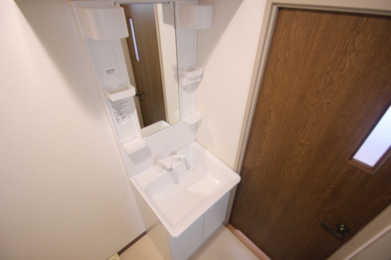 フローレンス尾前