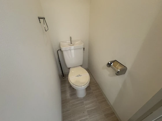 BAUHAUS十日市(旧:井隅ビル)