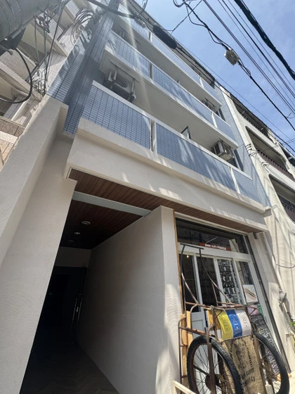 BAUHAUS十日市(旧:井隅ビル)