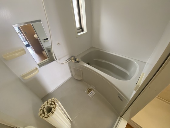 レトア上平良B棟