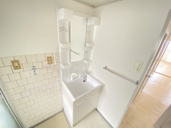 第1ビューハイツ