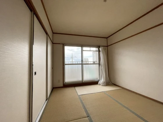 第1ビューハイツ