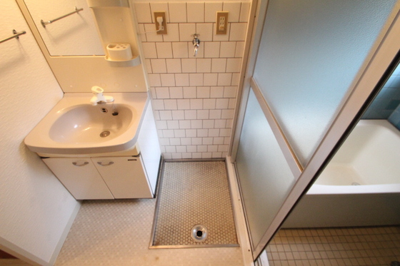 第1ビューハイツ