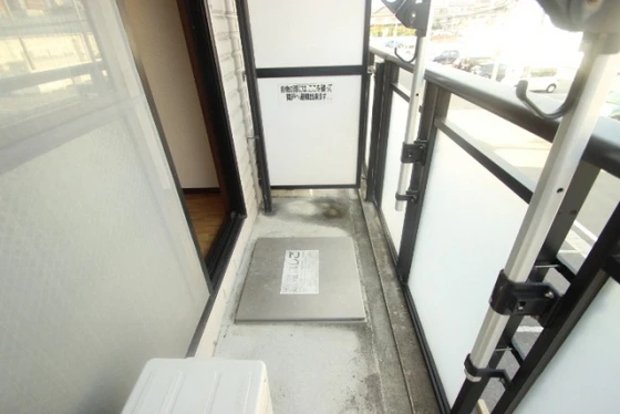 グランディ楽々園