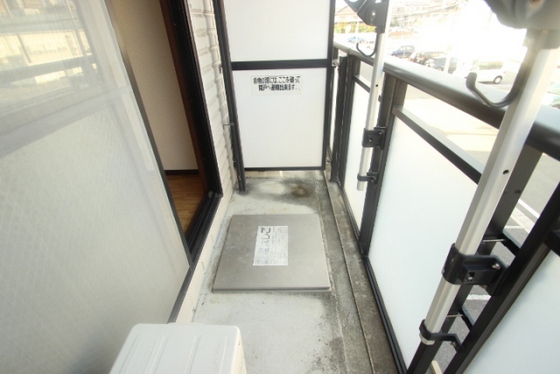 グランディ楽々園