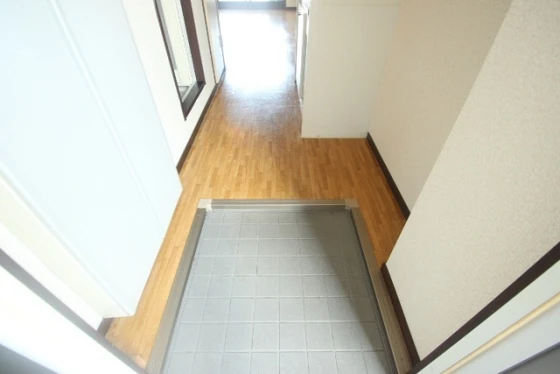 グランディ楽々園