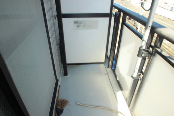 グランディ楽々園