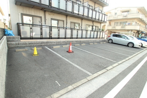 グランディ楽々園