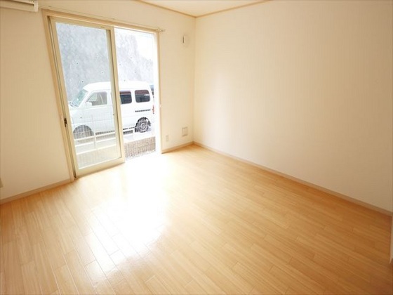 シャレーミヤモトF