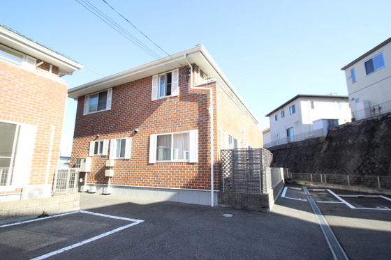 シャレーミヤモトF