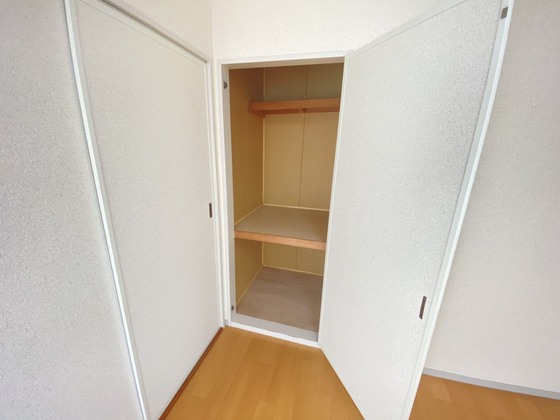 ビューラーM B棟