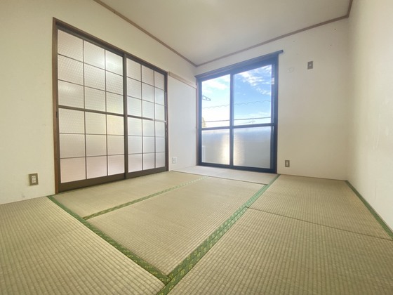 ビューラーM B棟