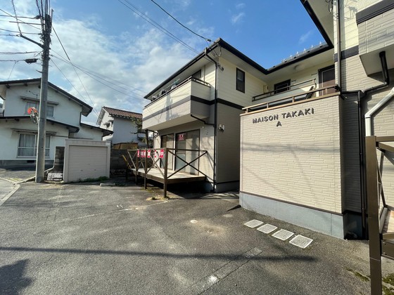 メゾンタカキ A棟