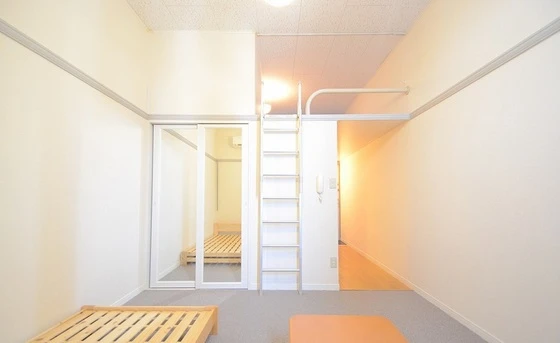 レオパレスJYOYAMA