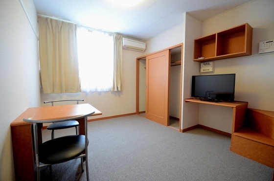 レオパレスグラシューズK