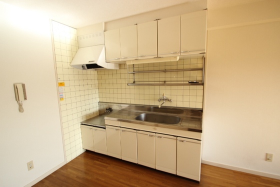 コーポサンシャイン