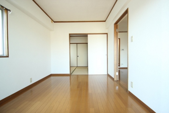 松岡マンション