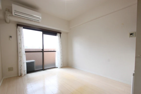 ライオンズマンション空港通り