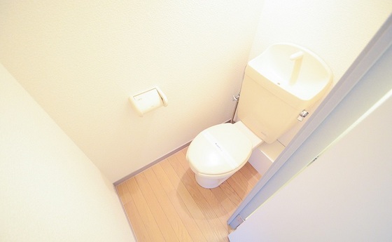 レオパレスARK壱番館