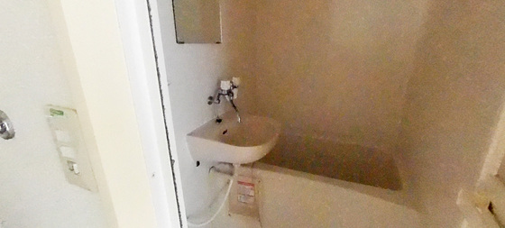 レオパレスARK壱番館